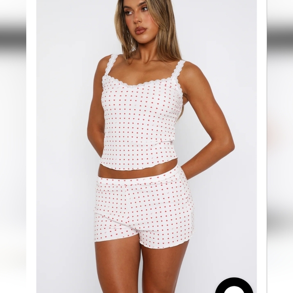 White Fox Boutique Other - White fox boutique sleep on it heart pj set size xs